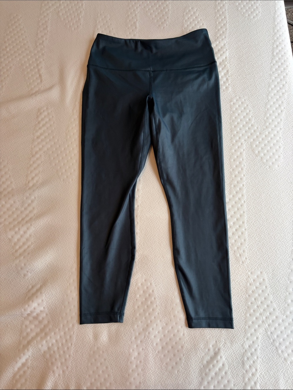 90 Degree Cropped Leggings